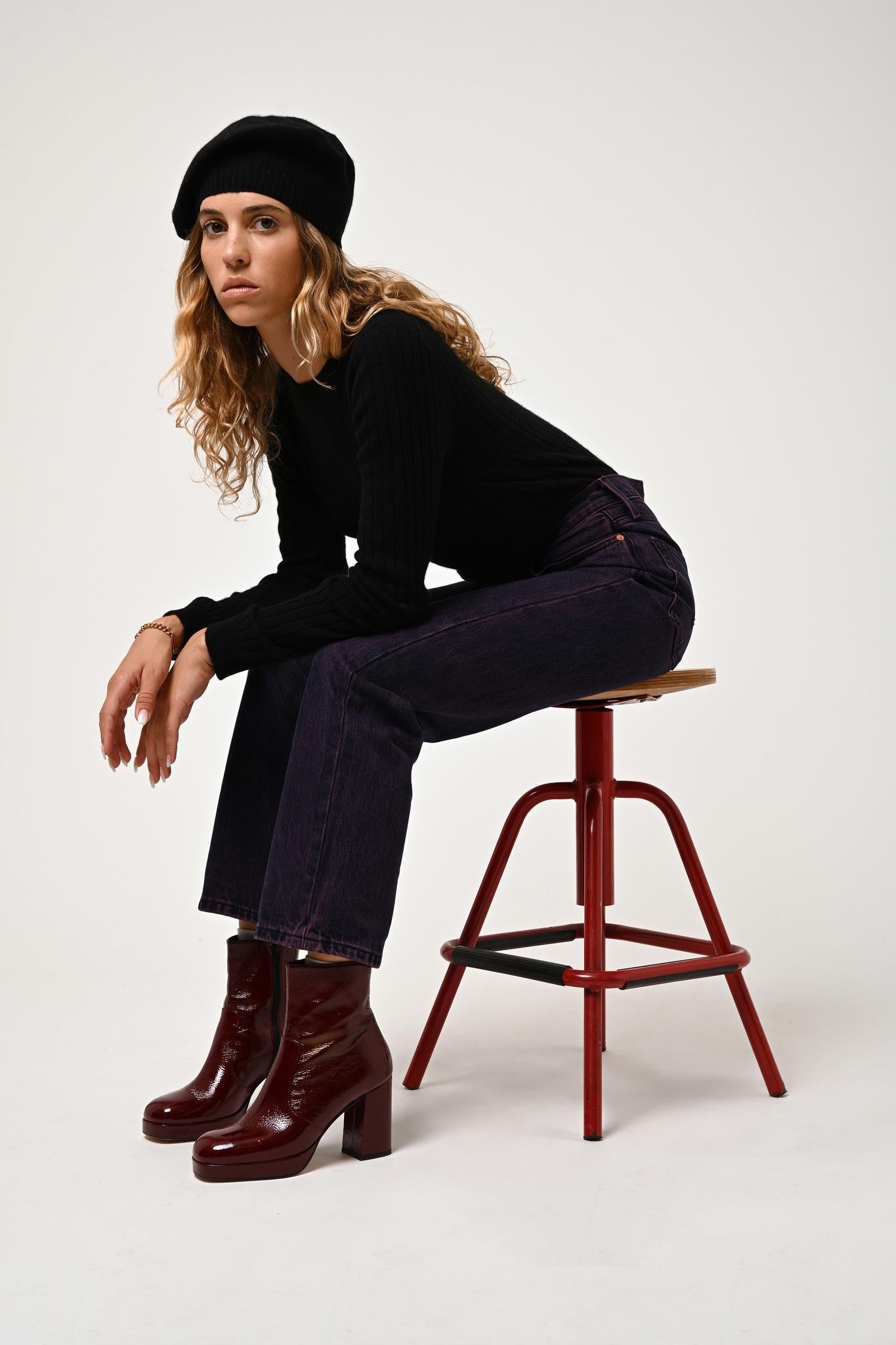 Stijlvolle Trui Met Ronde Hals