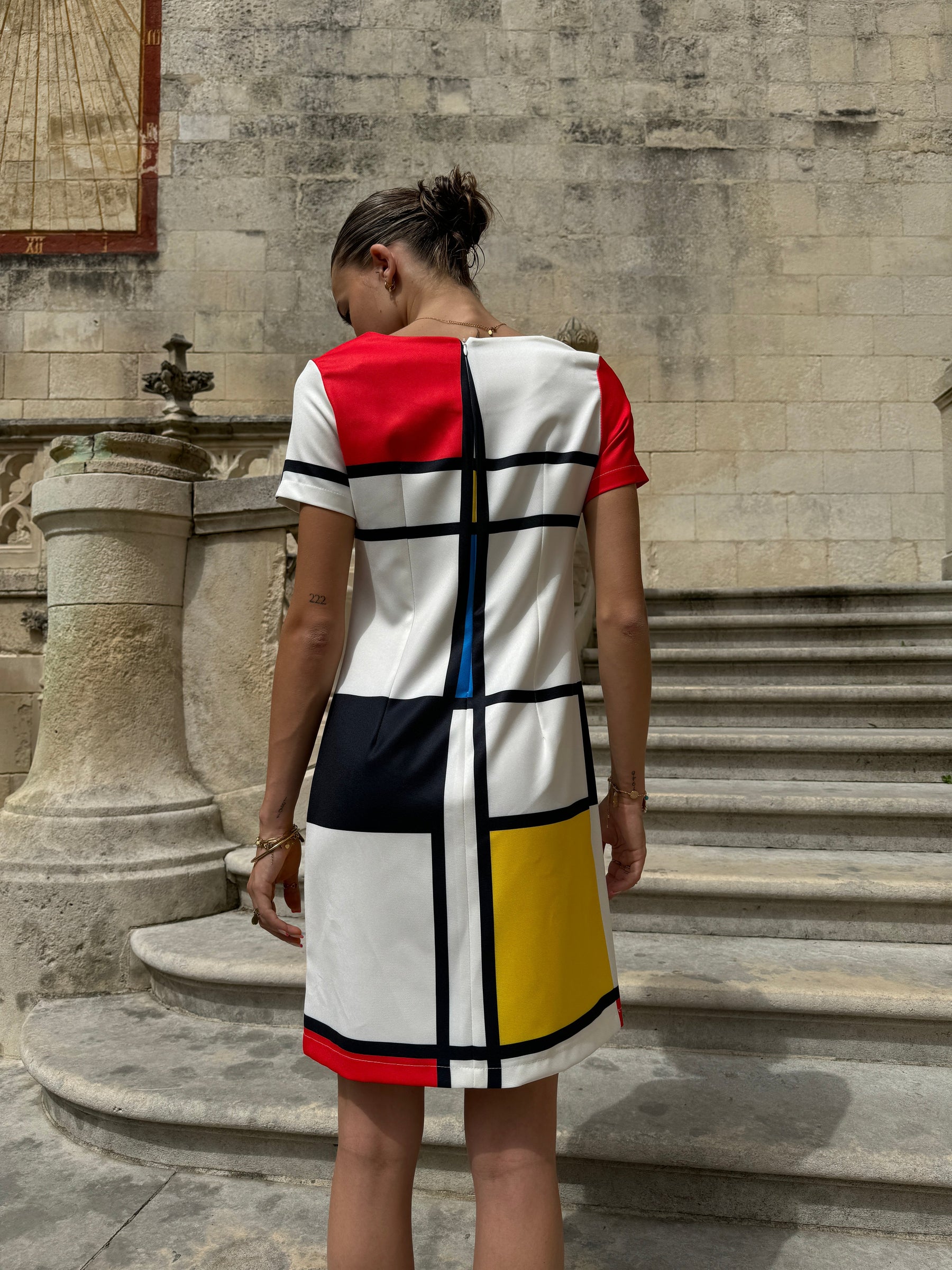 Korte Jurk Voor Vrouwen - Mondriaanprint & Retro Design