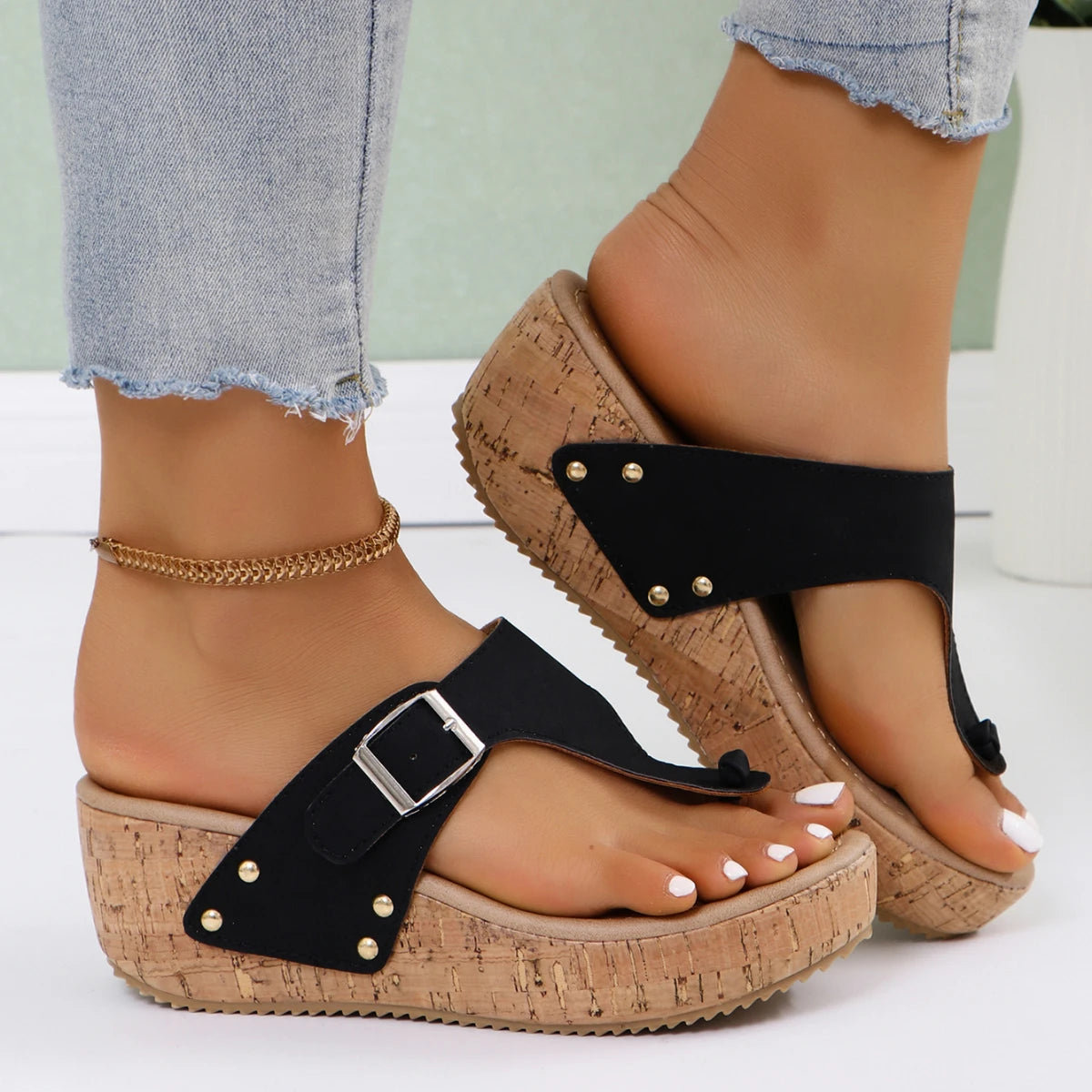 Trendy Wedge Sandalen