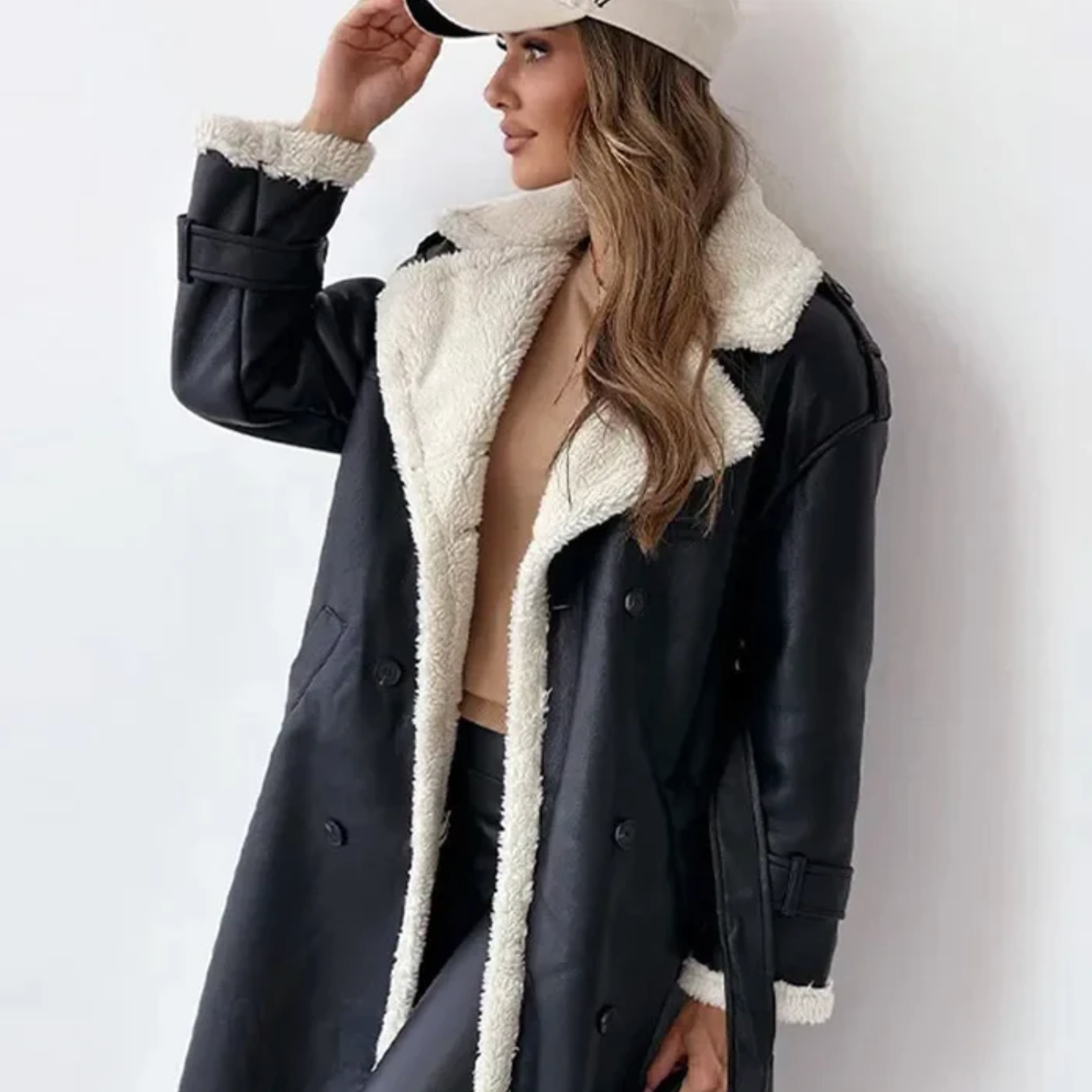 Dames Jas – Luxe Warmte en Stijl voor de Koudste Dagen