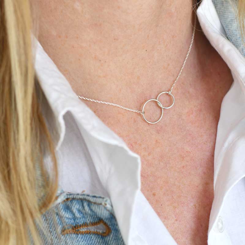 Handgemaakte Sterling 925 Zilveren Ketting met Twee Elegante Cirkels – Kies Jouw Stijl en Lengte
