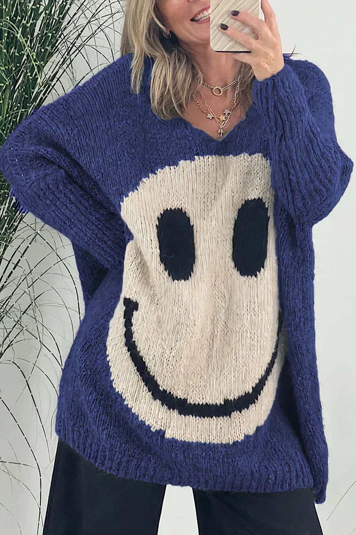 Lucy Oversized Smiley Sweater – Speelse Stijl en Comfort voor Elke Casual Look