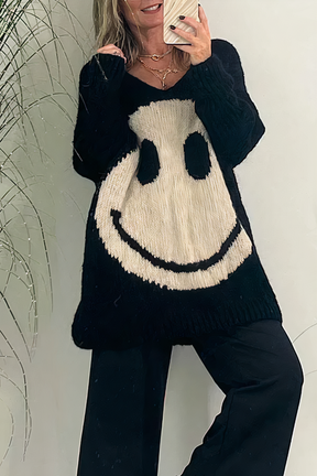 Lucy Oversized Smiley Sweater – Speelse Stijl en Comfort voor Elke Casual Look