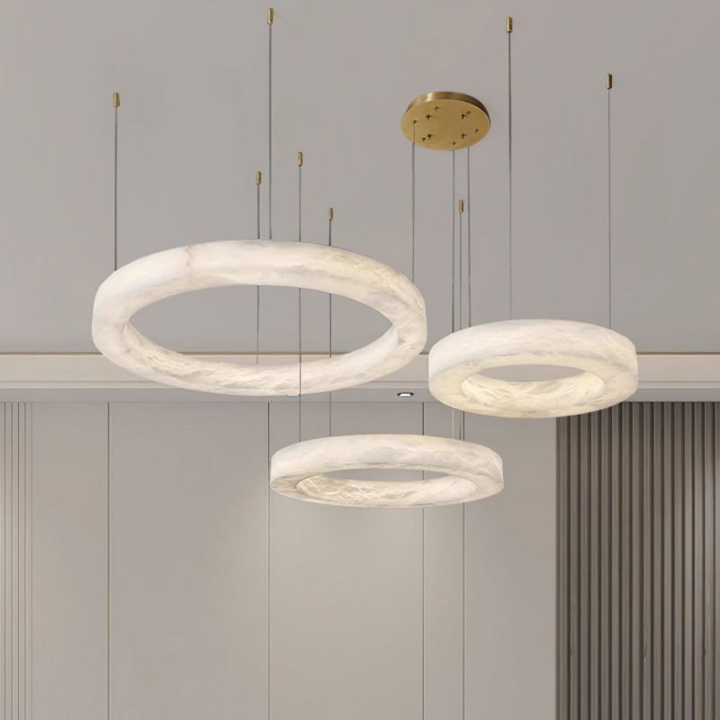 Elegante Hanglamp met Natuurlijke Alabaster Ringen – Luxe Verlichting voor Elke Ruimte