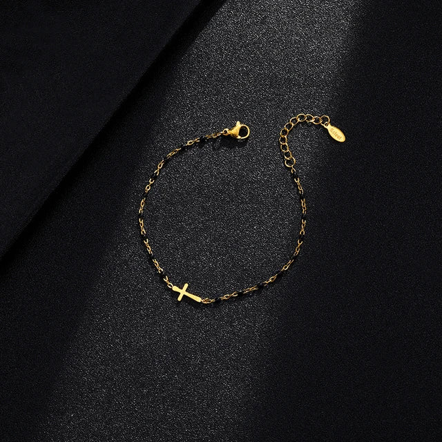 Hemelse Kruis Armband - Duurzaam Roestvrijstaal met Luxe Gouden Charme!