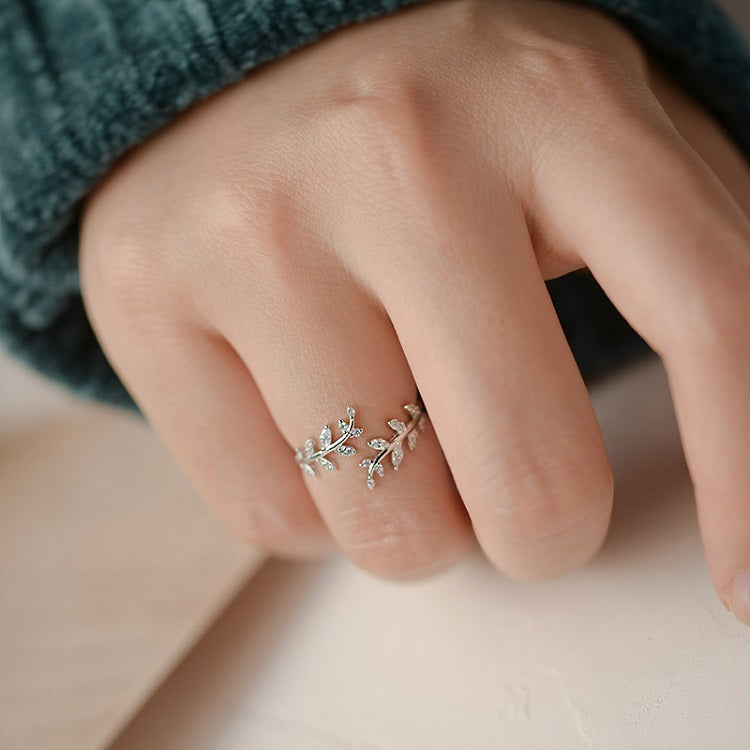 Elegante S925 Zilveren Ring met Zirkonia – De Ideale Accessoire voor Elke Gelegenheid!