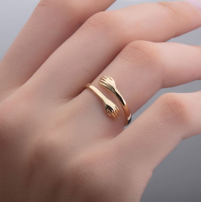 Knuffelring in Goud & Zilver –  Een Uniek Geschenk voor Moeder, Dochter, Zus of Vriendin