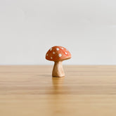 Handgemaakte Houten Paddenstoelen – Magisch Speelgoed voor Creatief Kleinwereldspel