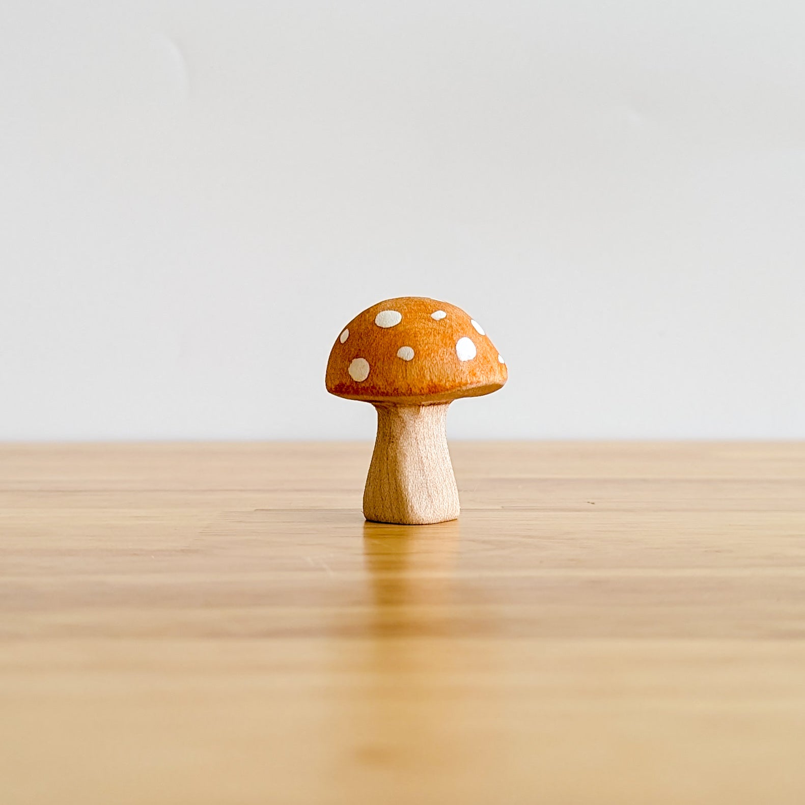 Handgemaakte Houten Paddenstoelen – Magisch Speelgoed voor Creatief Kleinwereldspel