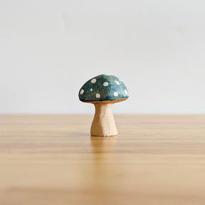 Handgemaakte Houten Paddenstoelen – Magisch Speelgoed voor Creatief Kleinwereldspel