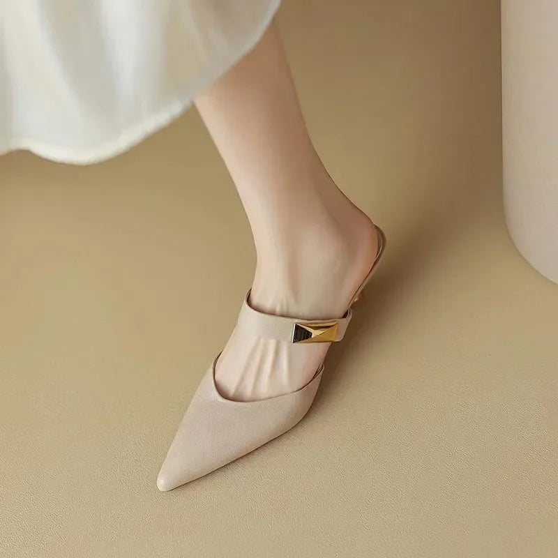 Comfortabele Kitten Heel Mules