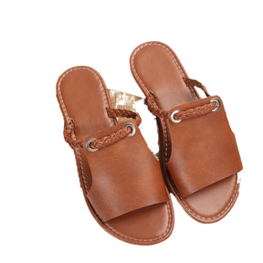 Vierkante Kruis Platte Sandalen