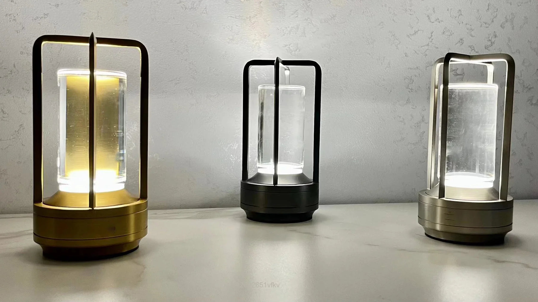 Adaptieve Draadloze Lamp – Luxe, Oplaadbare Verlichting voor Elke Sfeer