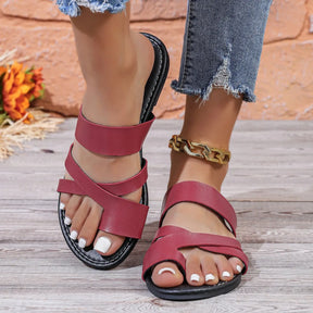 Vierkante Kruis Platte Sandalen