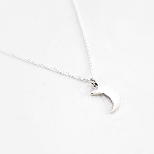 Handgemaakte Sterling 925 Zilveren Ketting met Halve Maan Bedel – Personaliseer Stijl en Lengte