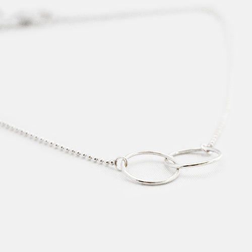 Handgemaakte Sterling 925 Zilveren Ketting met Twee Elegante Cirkels – Kies Jouw Stijl en Lengte