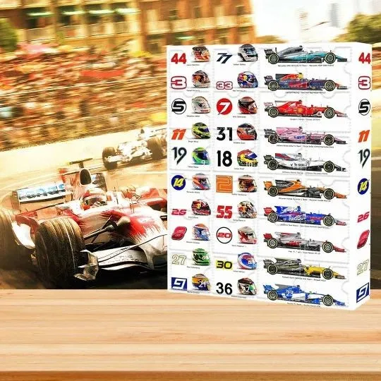 F1 Adventkalender: Spannende Aftelling naar Kerstmis met Exclusieve Verzamelaarsitems voor Motorsportfans