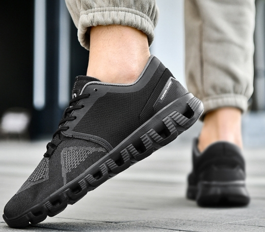 CloudTec Sneakers: Lichtgewicht Comfort met een Modieus Ontwerp