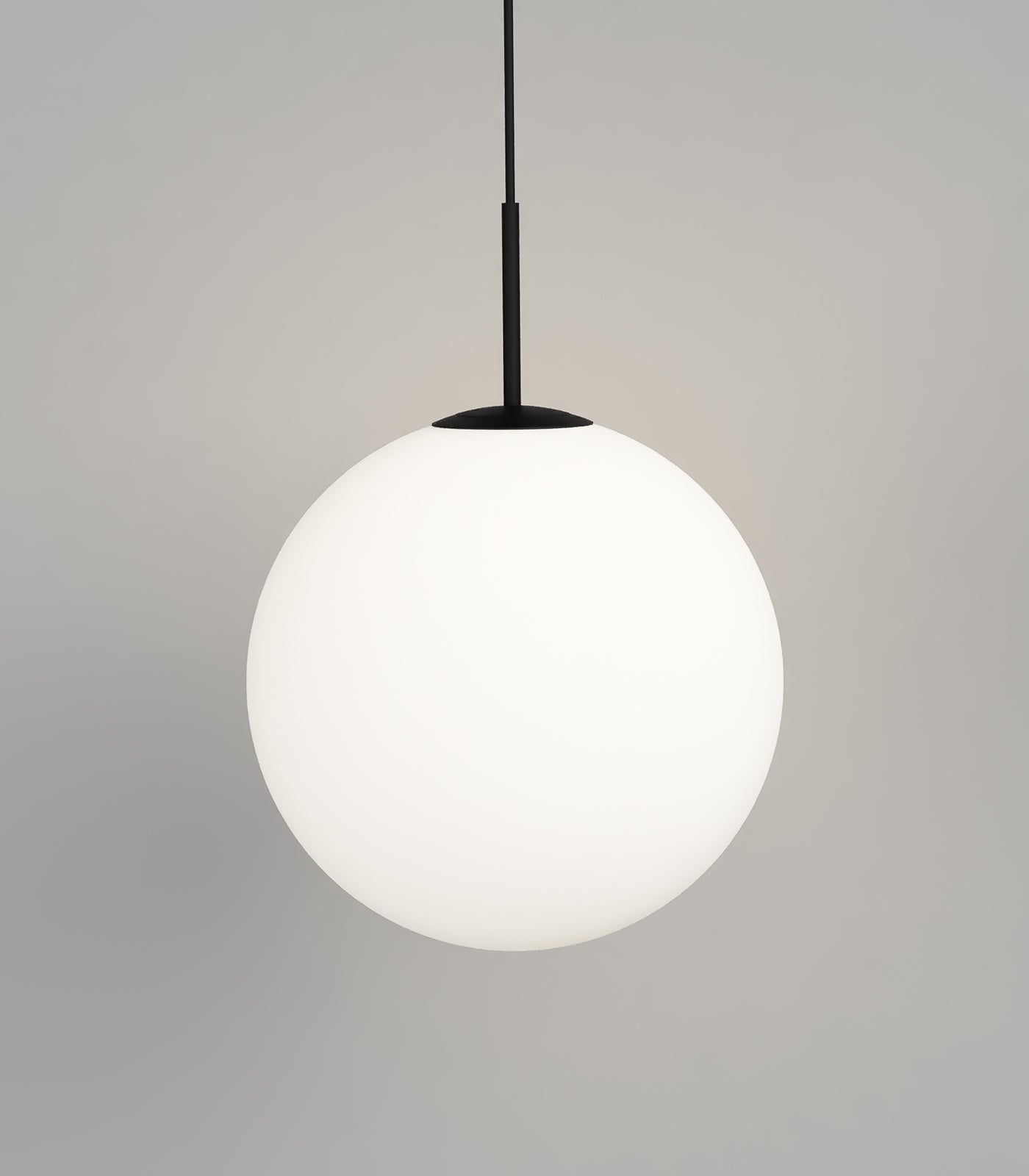 Zenith Max Hanglamp - Grote Glazen Bol met Elegante Afwerking voor Stijlvolle Verlichting