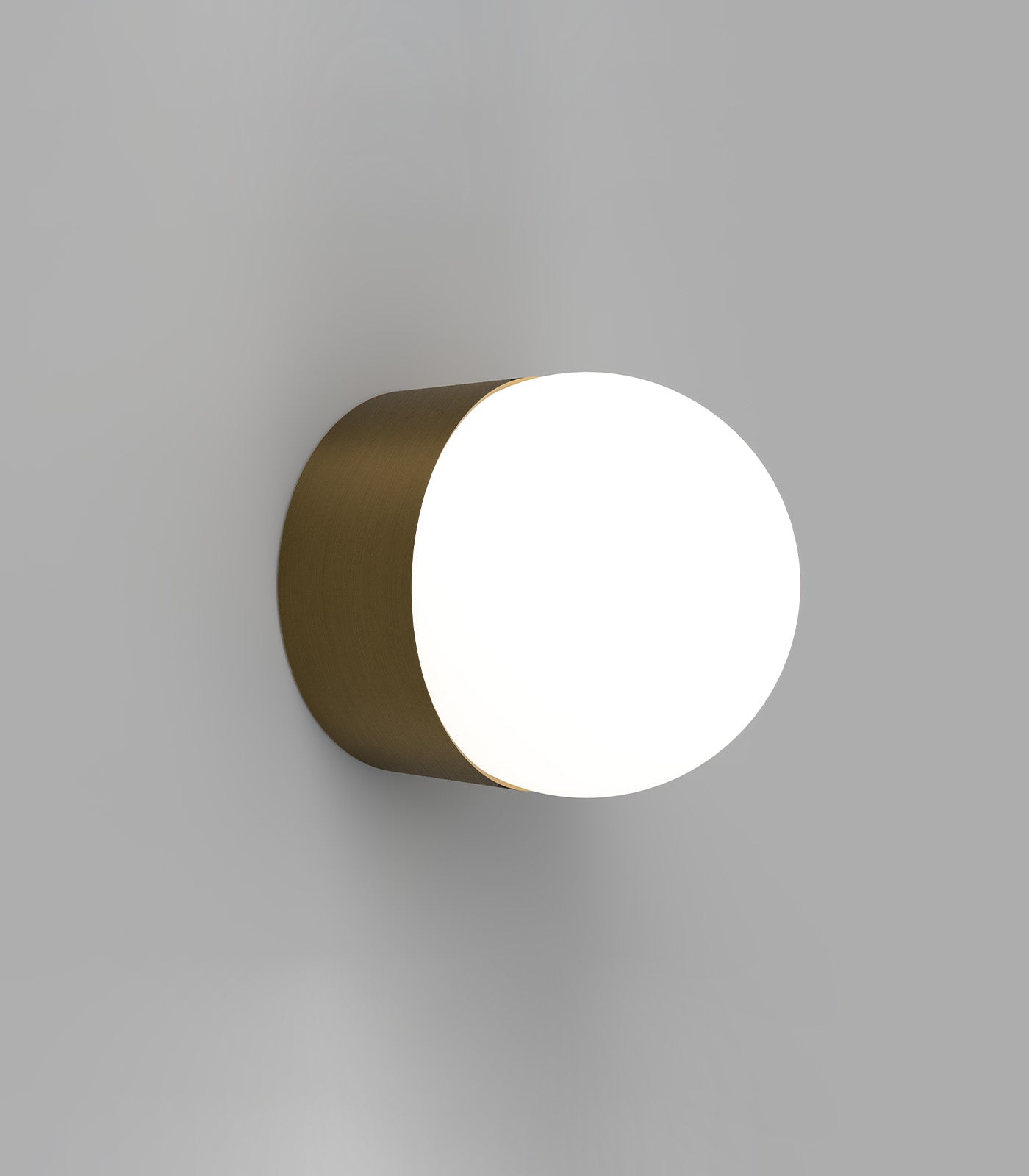 Luna Sur Wandlamp - Elegante Wandverlichting met Opale Glazen Bol en Aluminium Frame