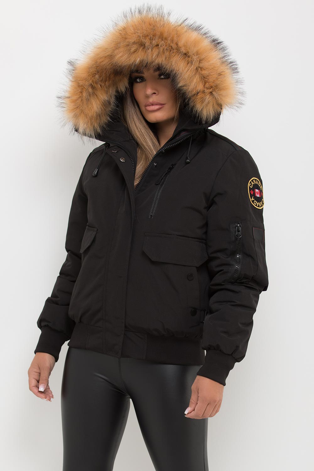 Dames Bomberjack met Faux Fur Capuchon: Warm, Winddicht en Stijlvol voor de Winter